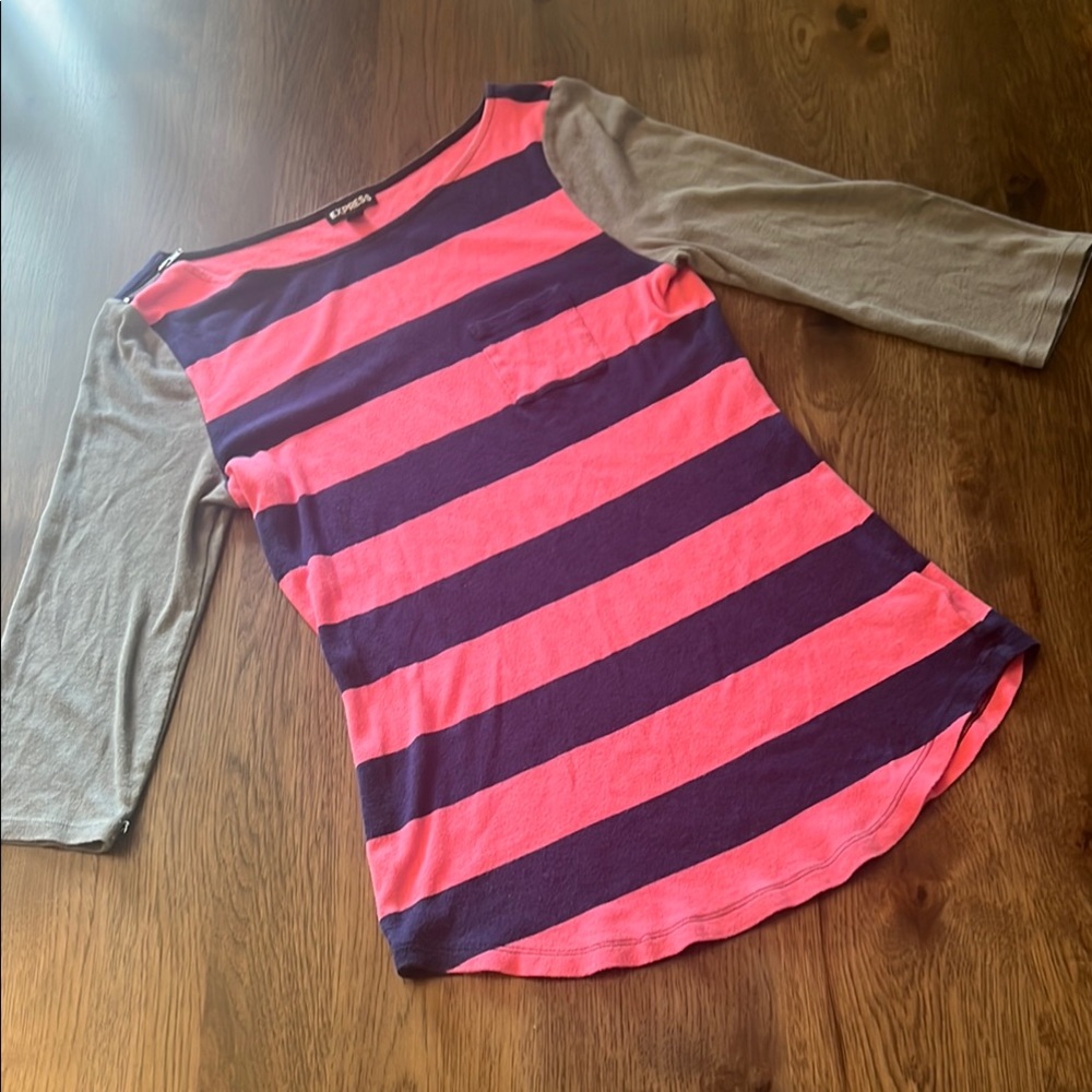 Express Women's 3/4 Sleeve Tee Pink, Navy & Grey Large